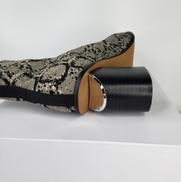 Steven N.Y. Nikia Multi Color Snake Print Fabric Notch Out Heel Boot Sz 8 & 8.5 - Picture 5 of 15